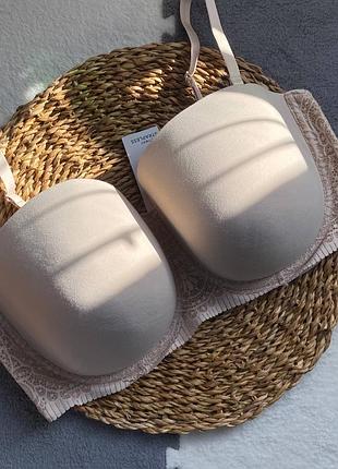 Жіночий бюстгальтер від бренду m&s, розмір 95е