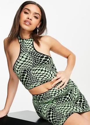 Топ в’язаний