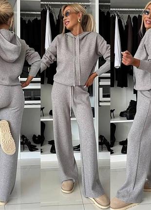 Костюм ангоровый брюки и кофта