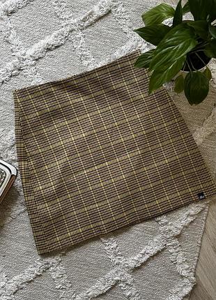 Спідниця в клітинку