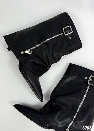 Красивые сапоги с имитацией гетров