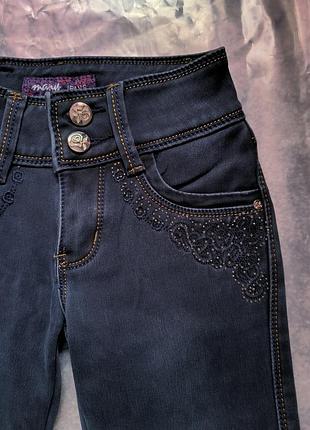 Детские джинсы на флисе