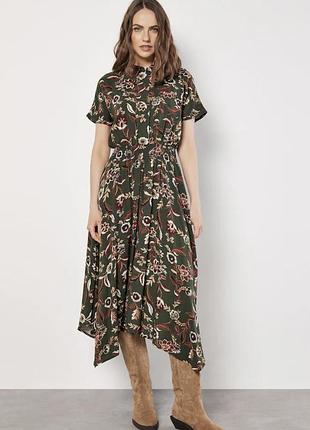 Нова брендова сукня