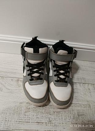 Зимние кроссовки под nike