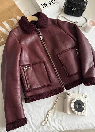 Новая бордовая дубленка цвет бургунди трендовый размер xs s m dorothy perkins