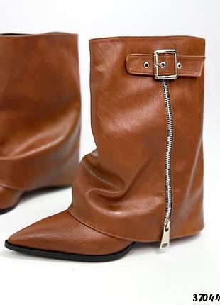 Жіночі ботильони