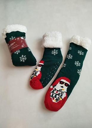 Тёмно-зеленые носки рождественские мехом внутри и тормозами на подошве унисекс. lidl новогодние (357207366)