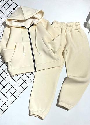 Костюмчик для девочек