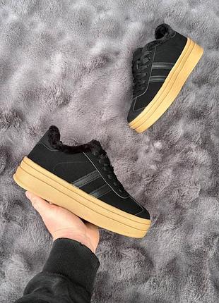 🖍женские, зимние кроссовки.