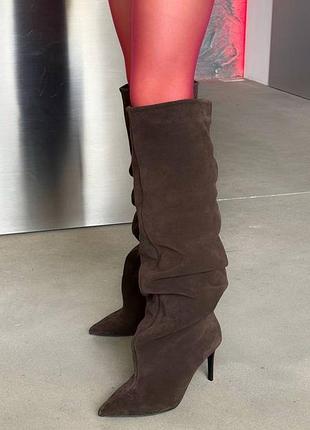 Чоботи жіночі