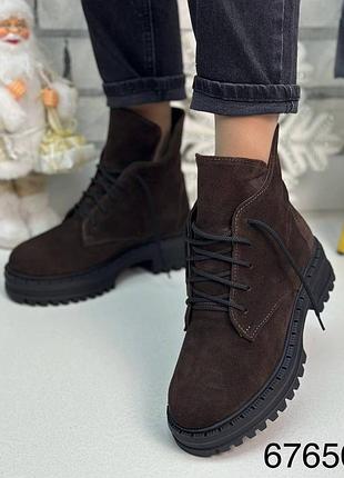 Черевики жіночі