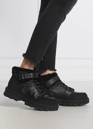 Черевики pinko