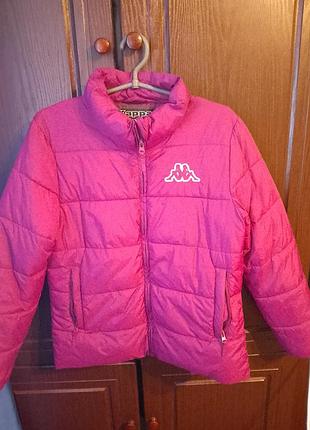 Стильная женская куртка kappa