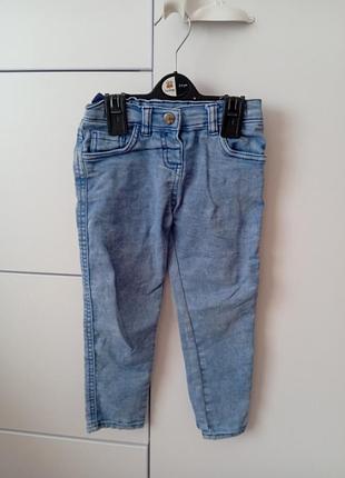 Джинсы на 3-4 года