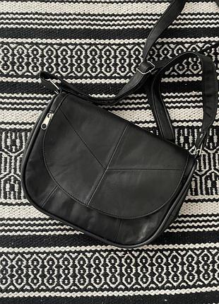 Сумочка із натуральної шкіри невелика