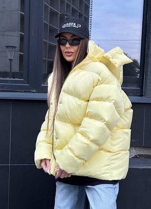 Зимовий пуховик куртка жіночий біо-пух вершкове масло (жовтий) дутий з капюшоном оверсайз м510