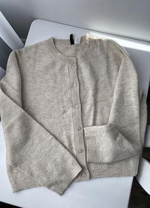 Светр кофта з гудзиками