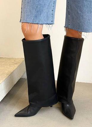 Чоботи чорні
