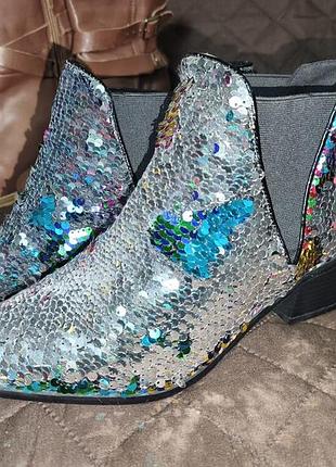 Missguided, uk7 ботільони човник. челсі з паєтками