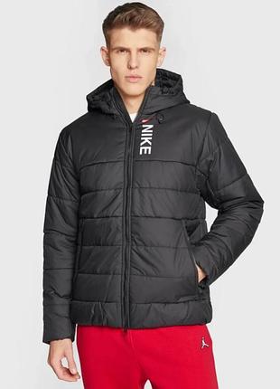 Чоловіча куртка nike