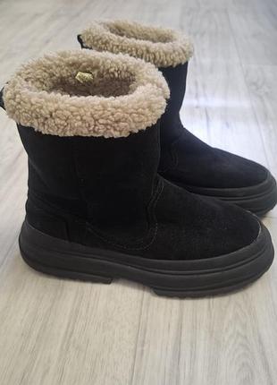 Сапожки для девочки