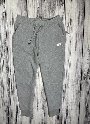 Nike tech fleece женские спортивные штаны оригинал m размер