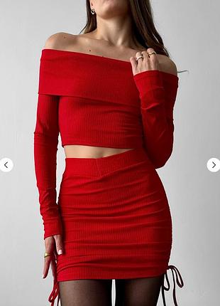 Новий костюм топ з відворотом рубчик спідниця з резинкою