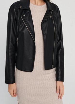 Куртка косуха штучна шкіра укорочена