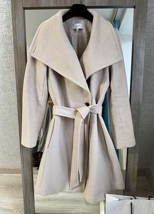 Жіноче шикарне пальто оригінал