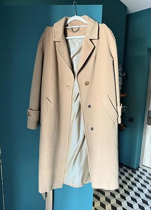 Кашемировое пальто цвета кэмэл 36р