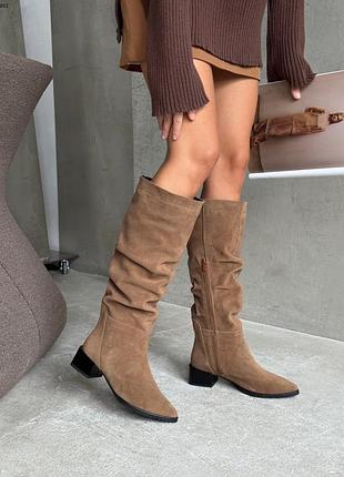 Чоботи на підборах демісезонні зимові з натуральної замші 9851