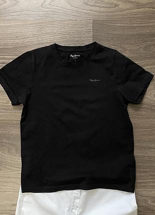 Футболка базова s