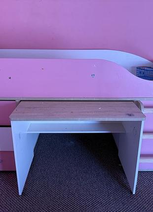 Детская кровать-горько