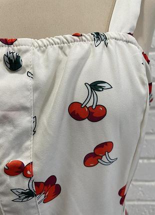 Сарафан  з вишнями