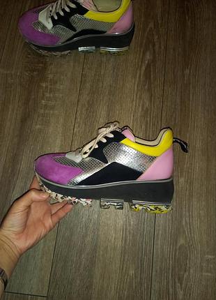 Кросівки жіночі натуральна шкіра