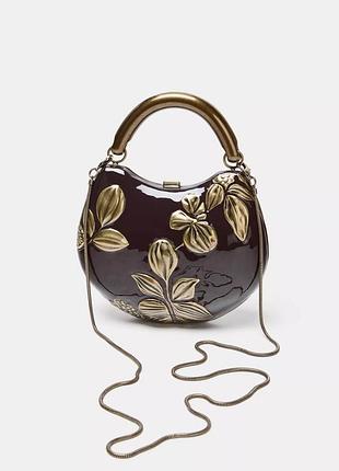Жесткая сумка с цветами