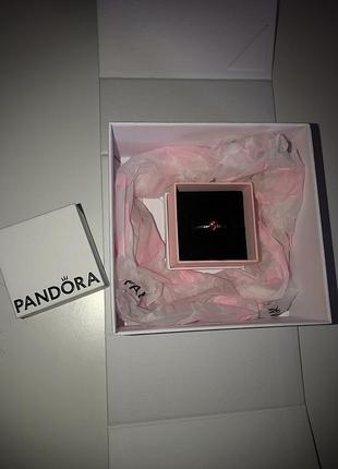 Каблучка pandora.