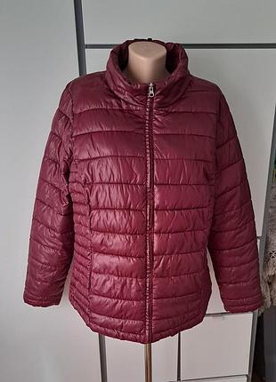 Стильная курточка yanina