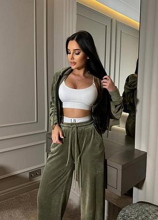 Костюм спортивний