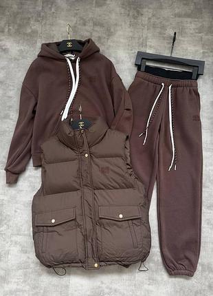 Костюм жіночий трійка