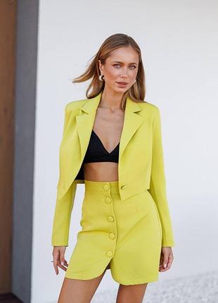 Костюм спідницею