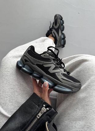 New balance 2000
black / silver