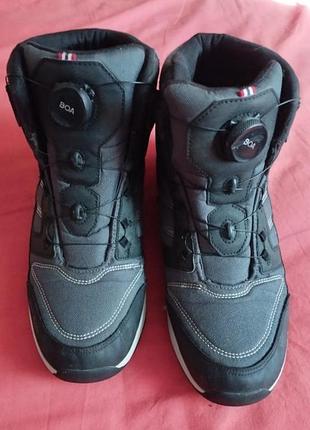 Ботинки gore-tex  с быстрой шнуровкой boa 24,5 см