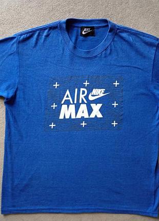 Брендова футболка nike.