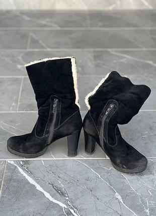 Женские зимние сапоги