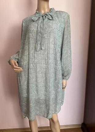 Итальянское бутиковое платье / l /
