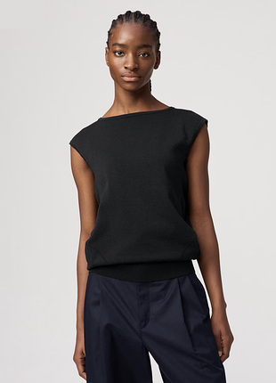 Футболка uniqlo (476956)