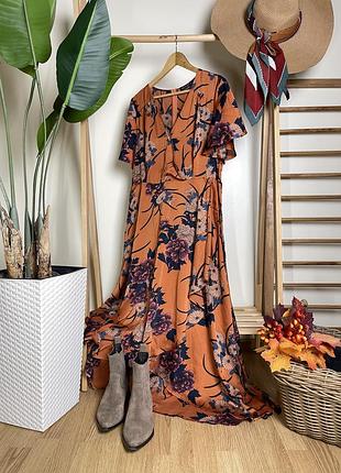 Неймовірна сатинова цупка осіння сукня