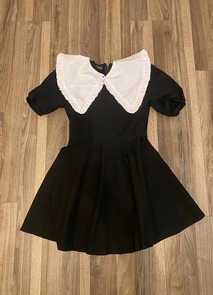 Жіноче плаття