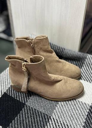 Черевички  стильні для дівчаток